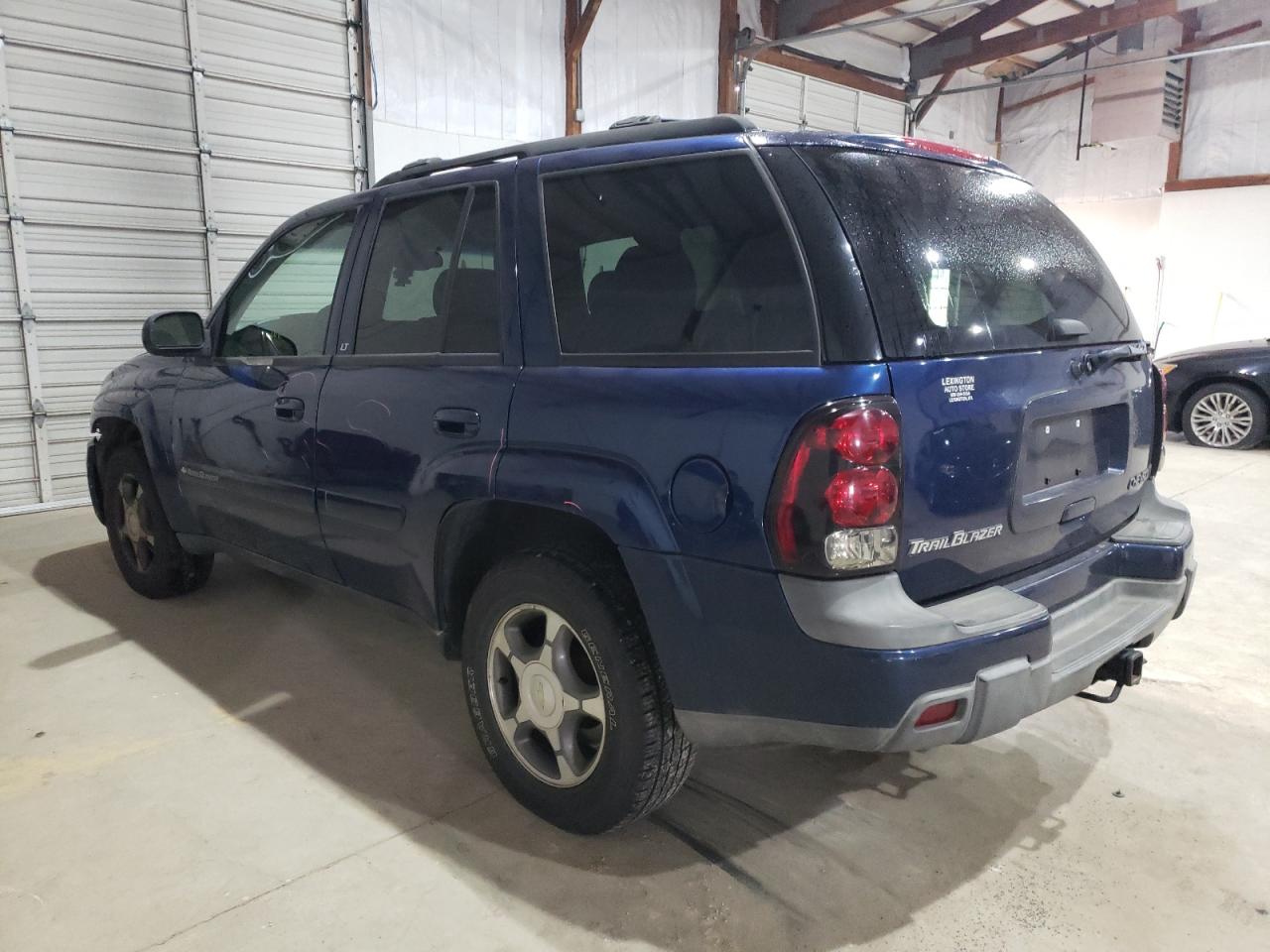 Photo 3 from auction – 2004 CHEVROLET TRAILBLAZE with VIN 1GNDT13S542420107