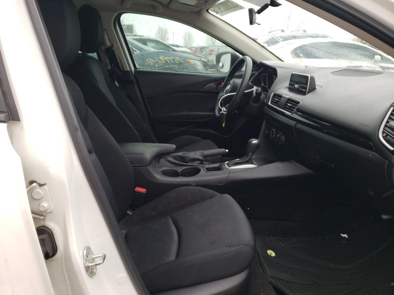 Photo 5 from auction – 2015 MAZDA 3 SPORT with VIN 3MZBM1K74FM202002