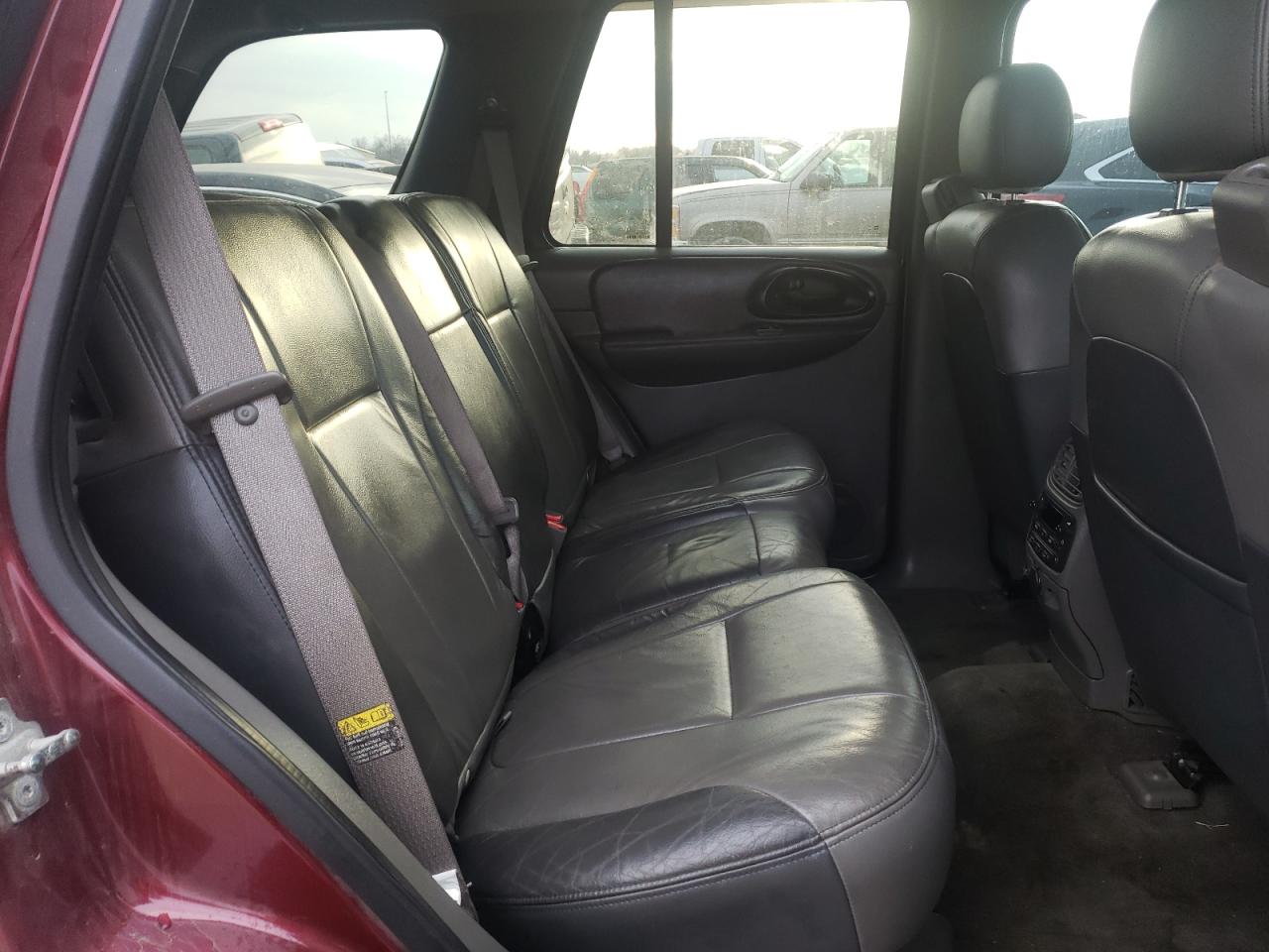 Photo 6 from auction – 2004 CHEVROLET TRAILBLAZE with VIN 1GNDT13S542382877
