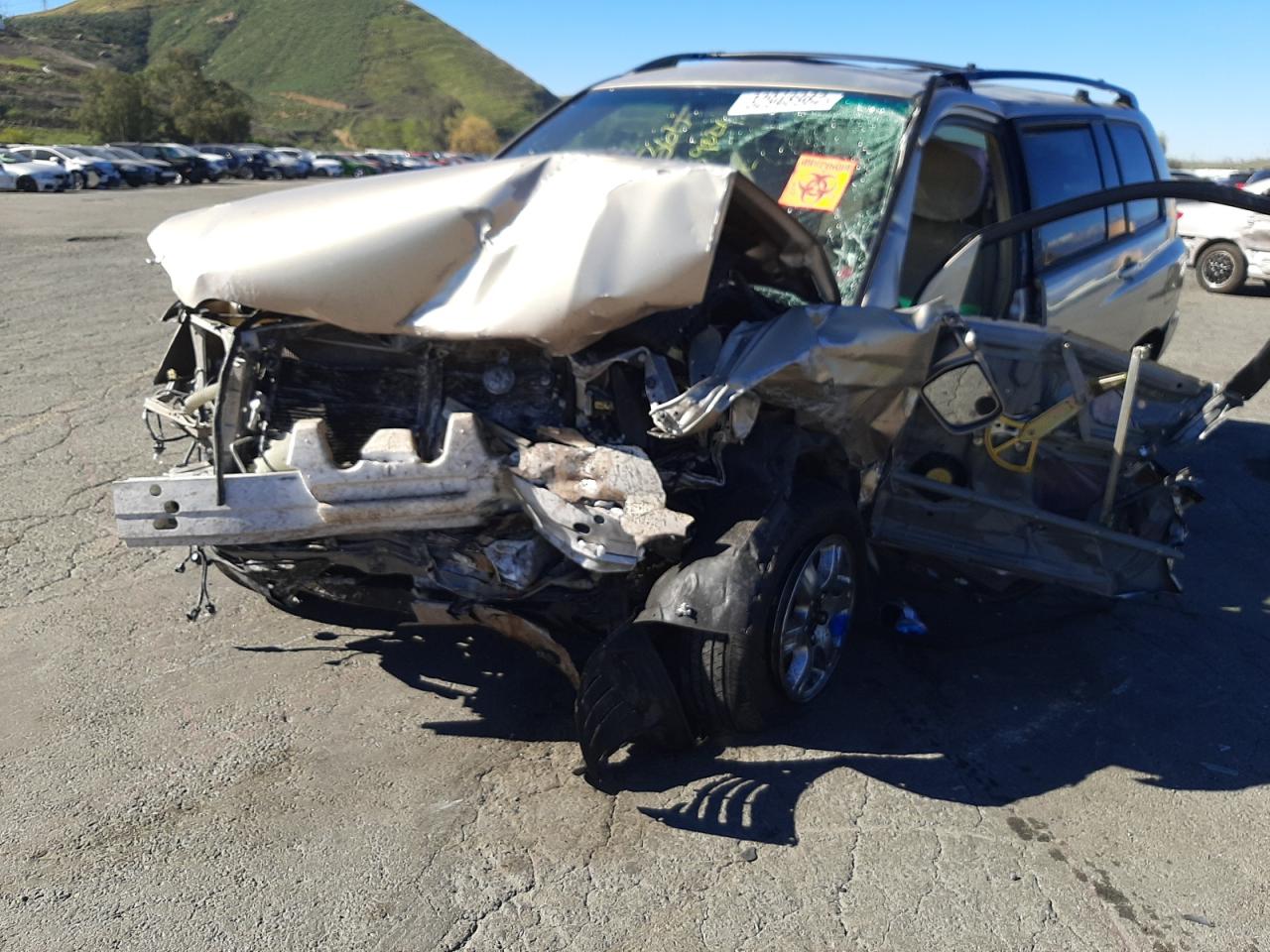 Фото 2 с аукциона – 2005 TOYOTA HIGHLANDER с VIN JTEGP21A150043780