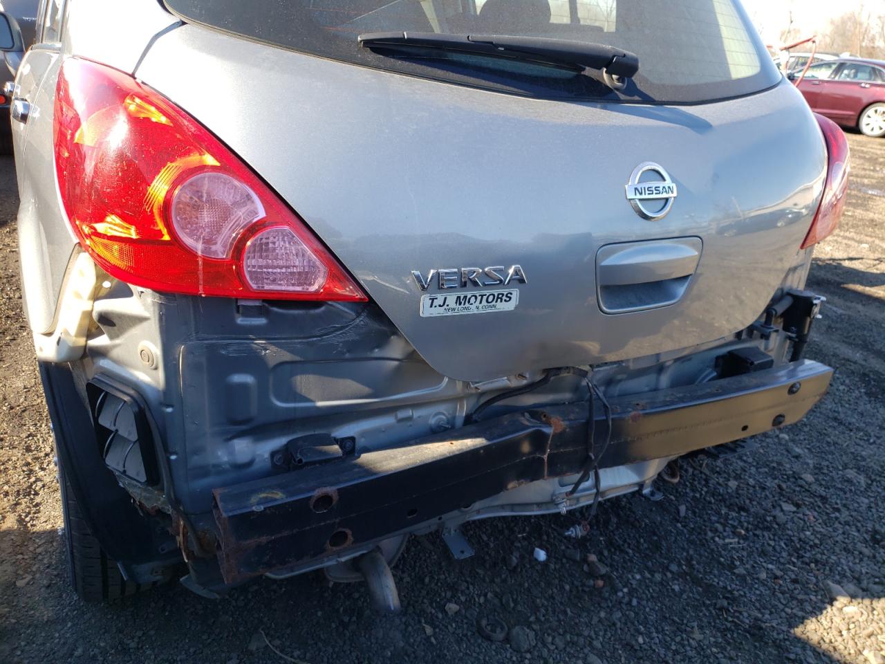 Photo 9 from auction – 2009 NISSAN VERSA S with VIN 3N1BC13E39L480535