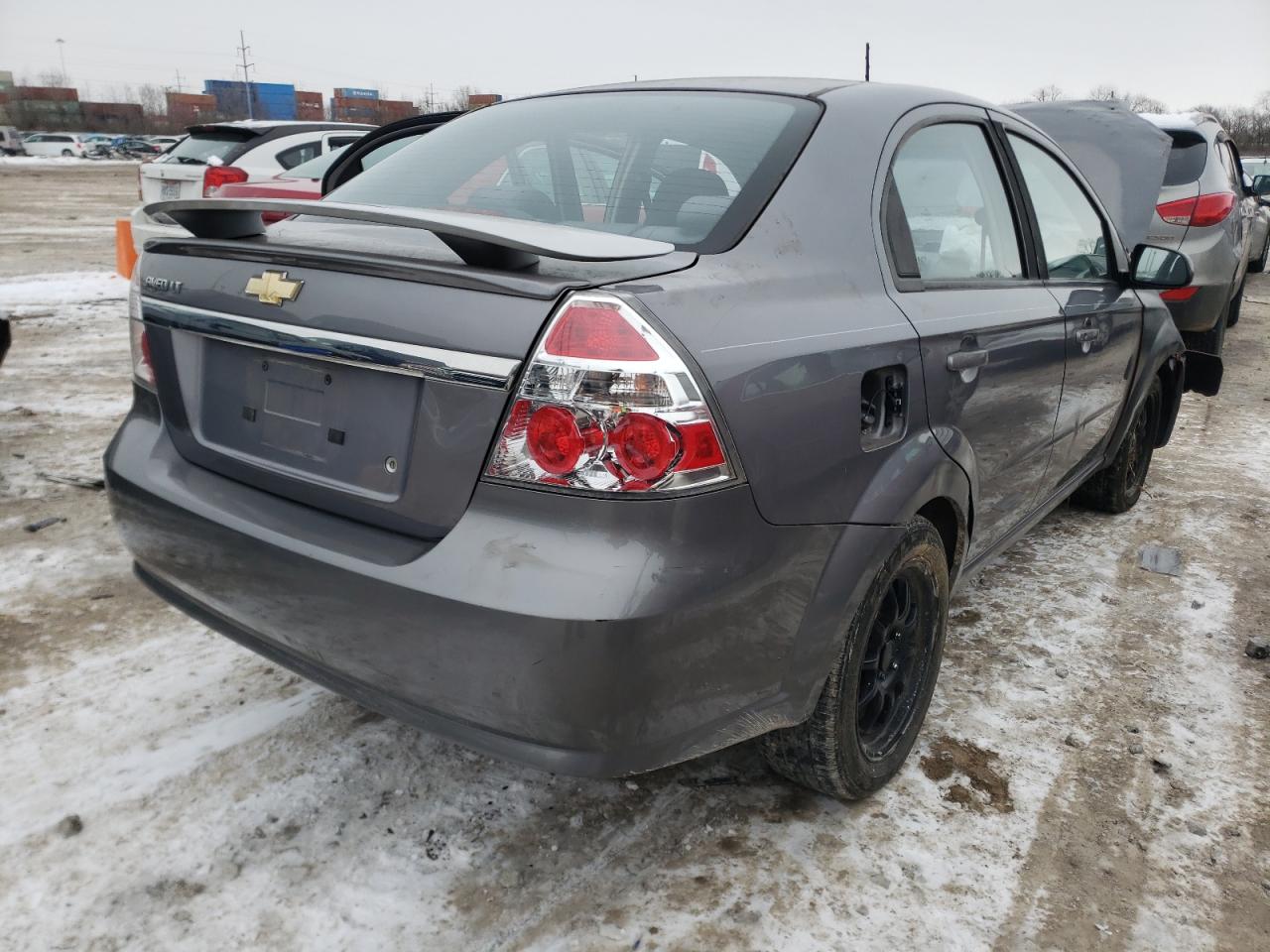 Photo 4 from auction – 2010 CHEVROLET AVEO LS with VIN KL1TD5DE4AB100247