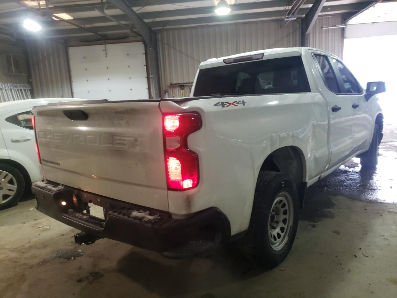 صورة رقم 4 من المزاد - 2019 CHEVROLET SILVERADO مع VIN 1GCRYAEF9KZ364516