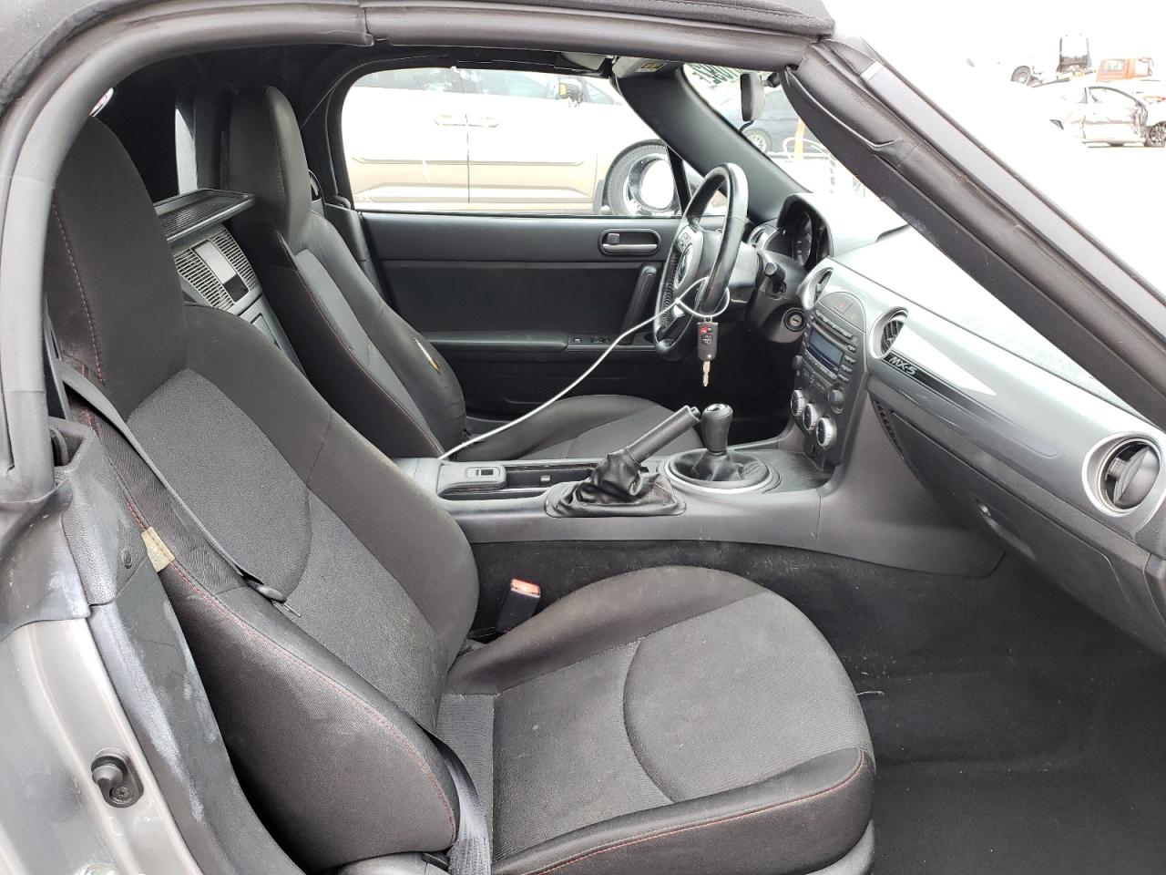 Photo 5 from auction – 2015 MAZDA MX-5 MIATA with VIN JM1NC2LF1F0238280
