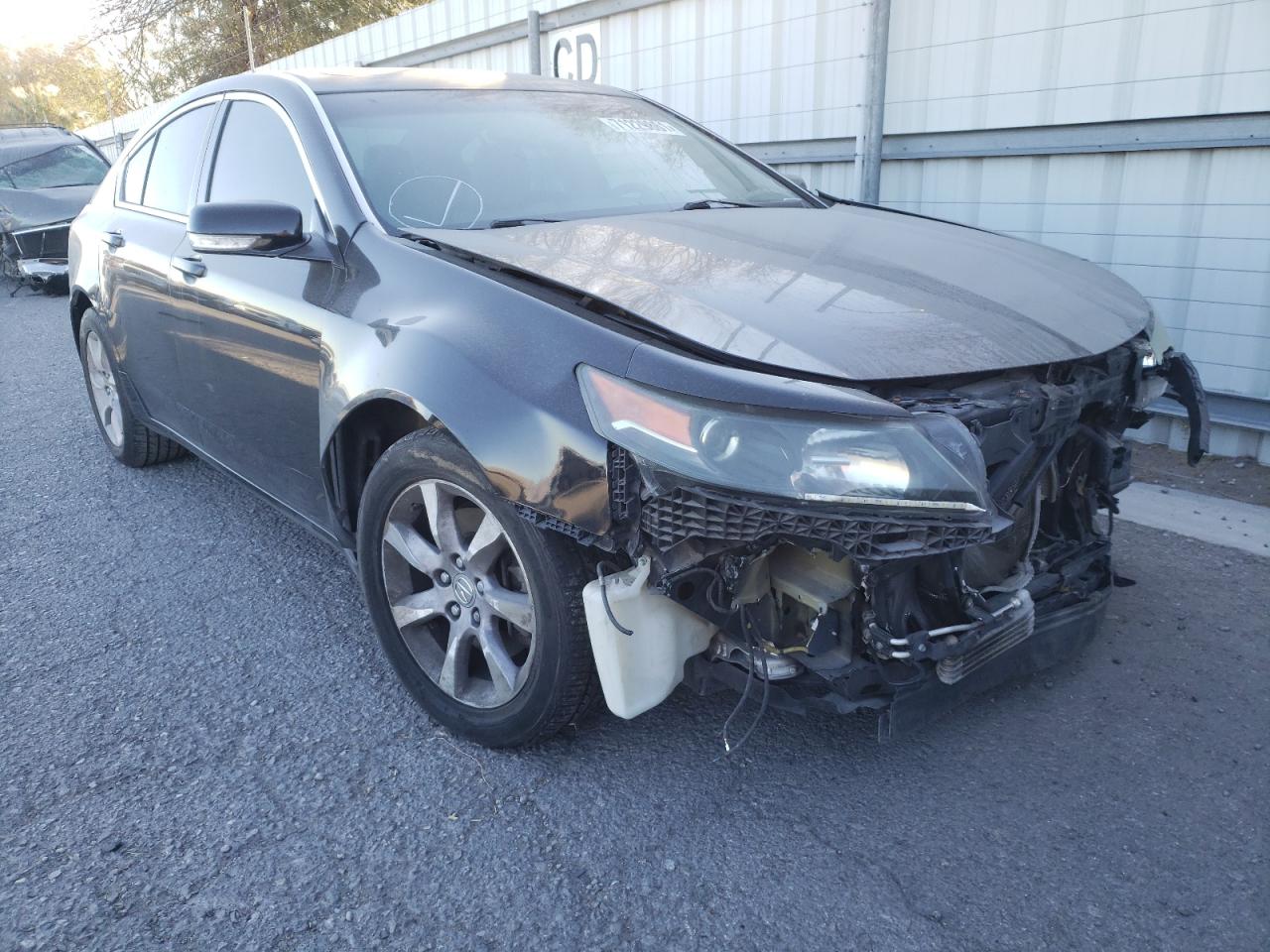ACURA TL 2013 with VIN 19UUA8F22DA008348 - Photo from auction