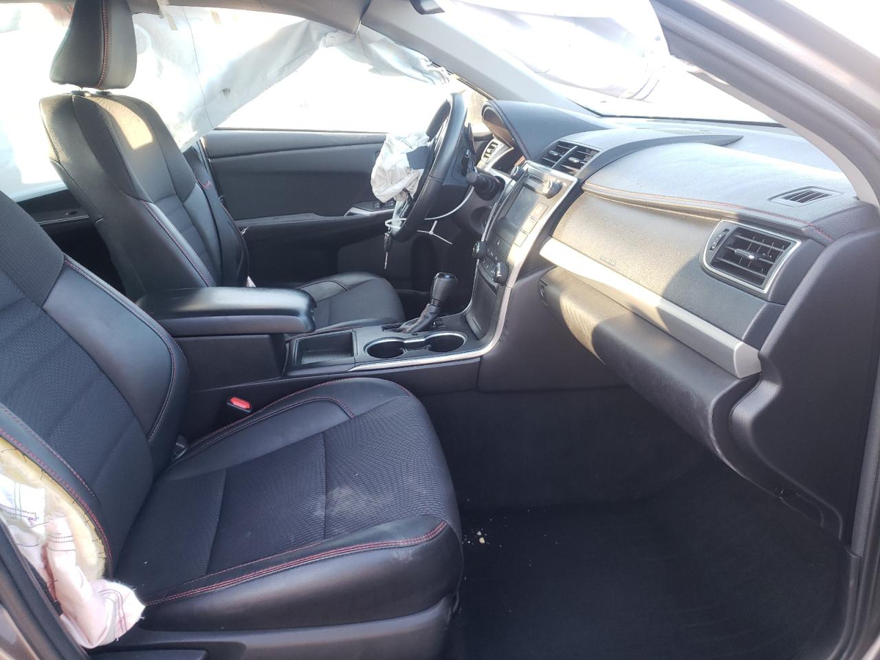 Photo 5 from auction – 2017 TOYOTA CAMRY LE with VIN 4T1BF1FK0HU684344