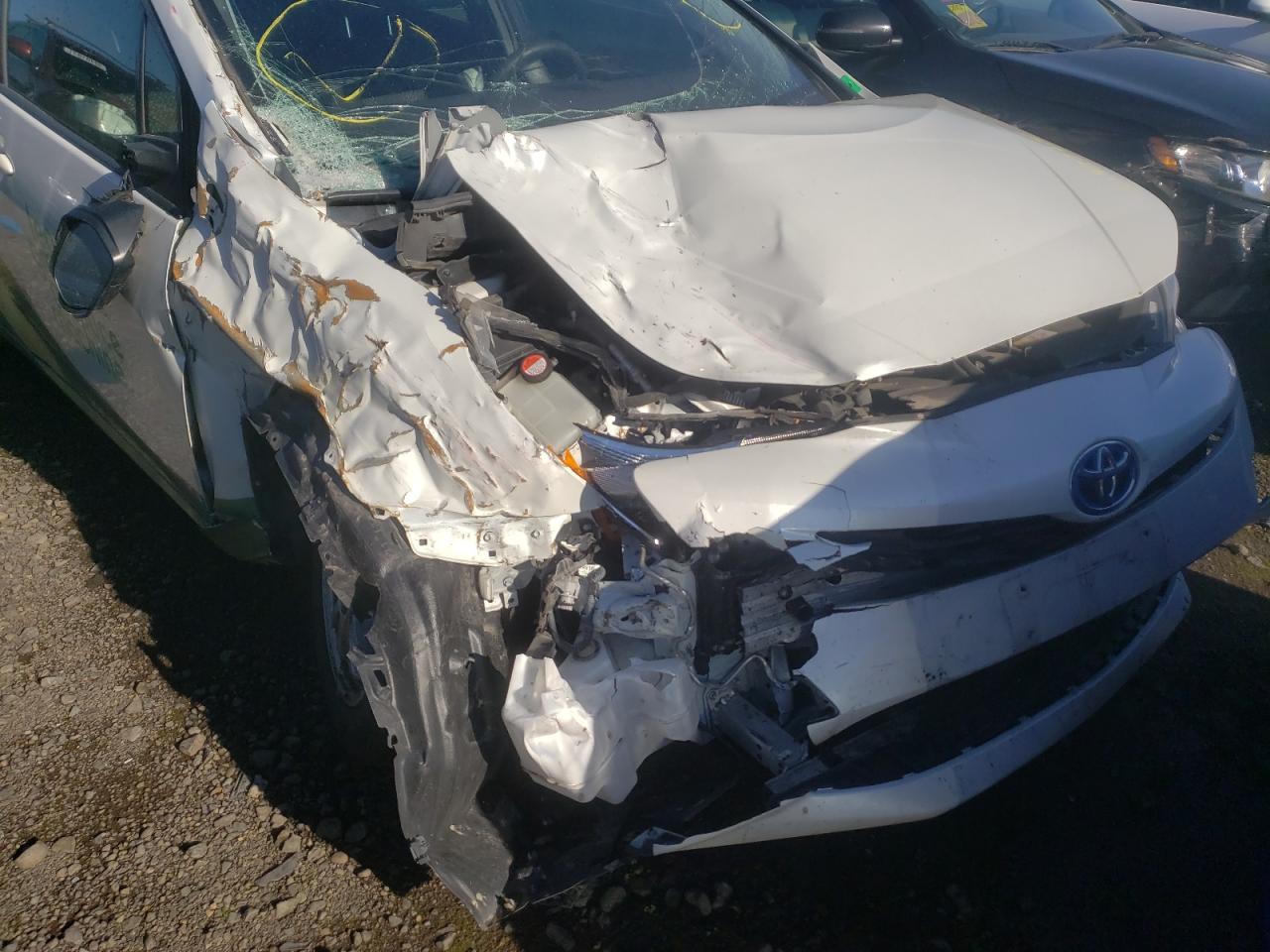 Photo 9 from auction – 2016 TOYOTA PRIUS with VIN JTDKBRFU2G3015755