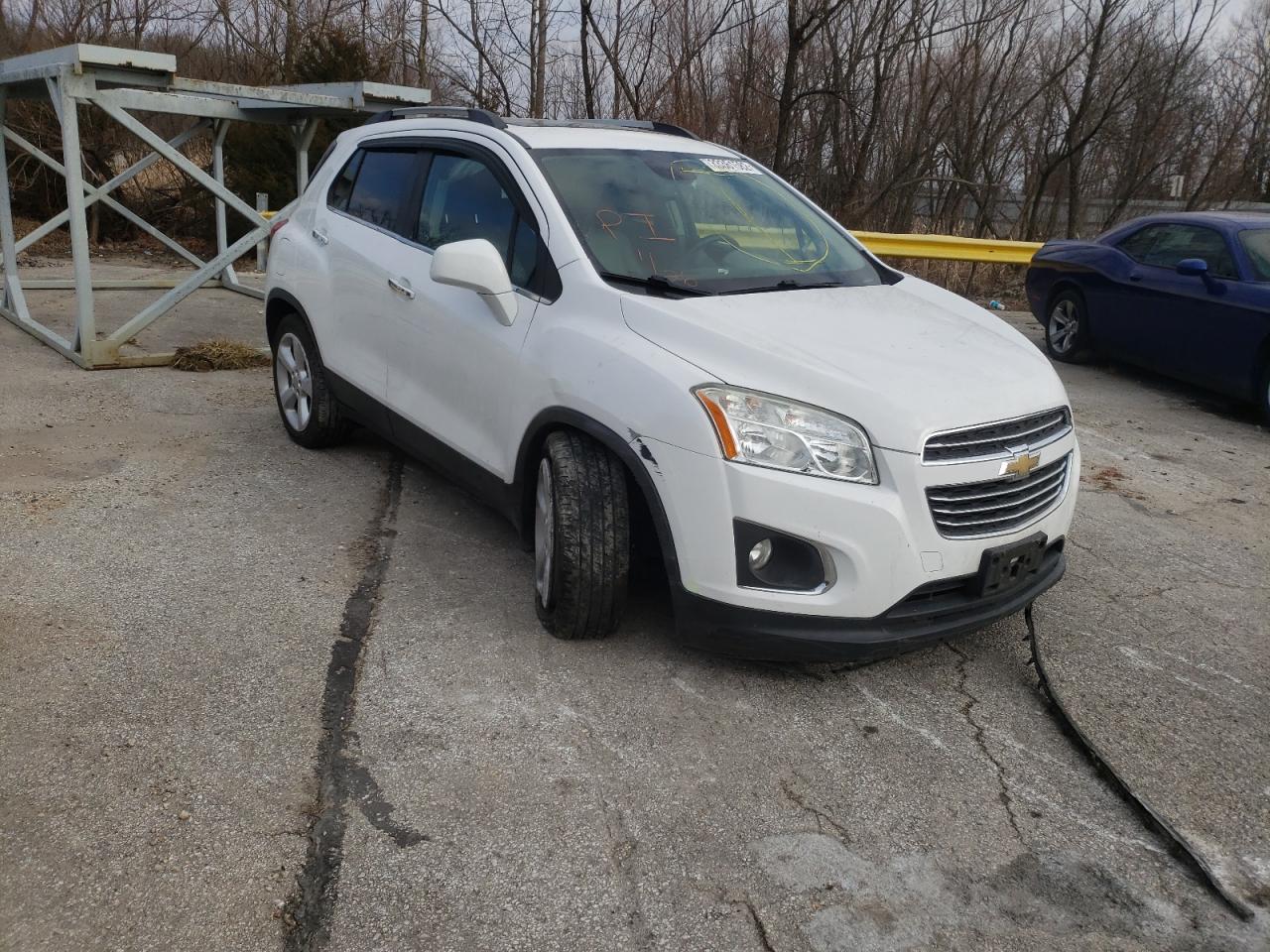 Photo 1 from auction – 2015 CHEVROLET TRAX LTZ with VIN 3GNCJNSB9FL167465