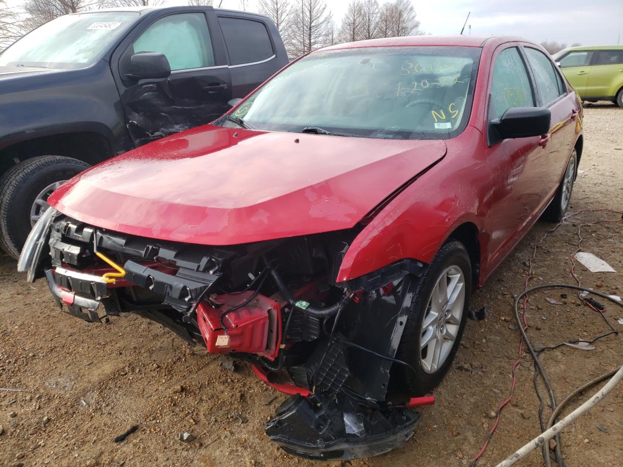 Photo 2 from auction – 2012 FORD FUSION S with VIN 3FAHP0GA3CR283498