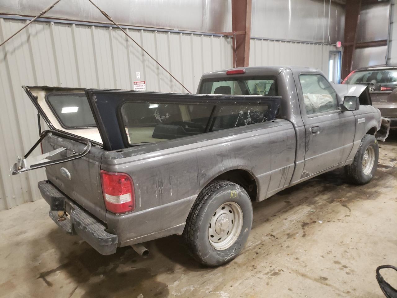 Photo 4 from auction – 2006 FORD RANGER with VIN 1FTYR10D06PA85178