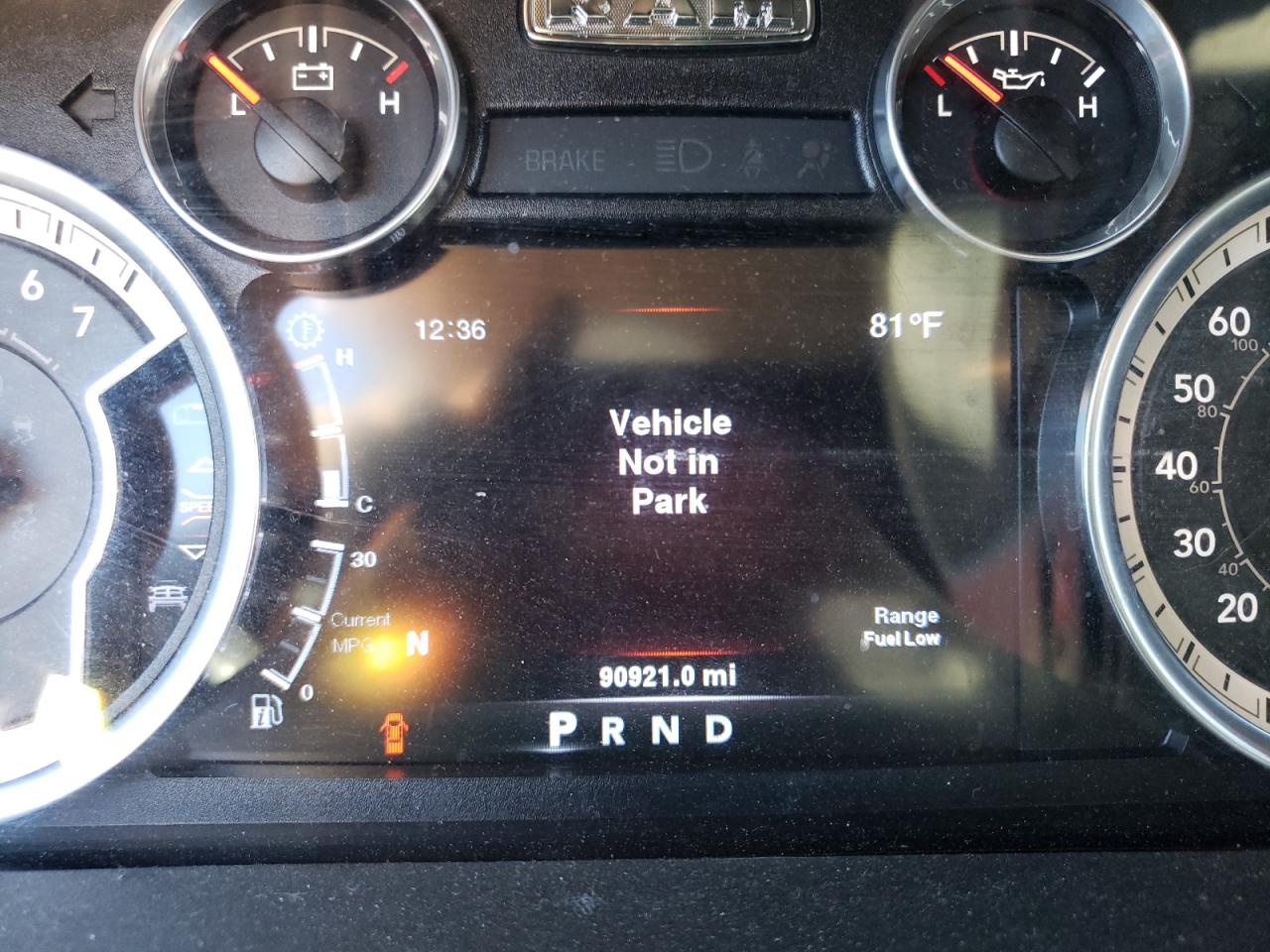 Photo 8 from auction – 2014 RAM 1500 SLT with VIN 1C6RR6LT2ES403437