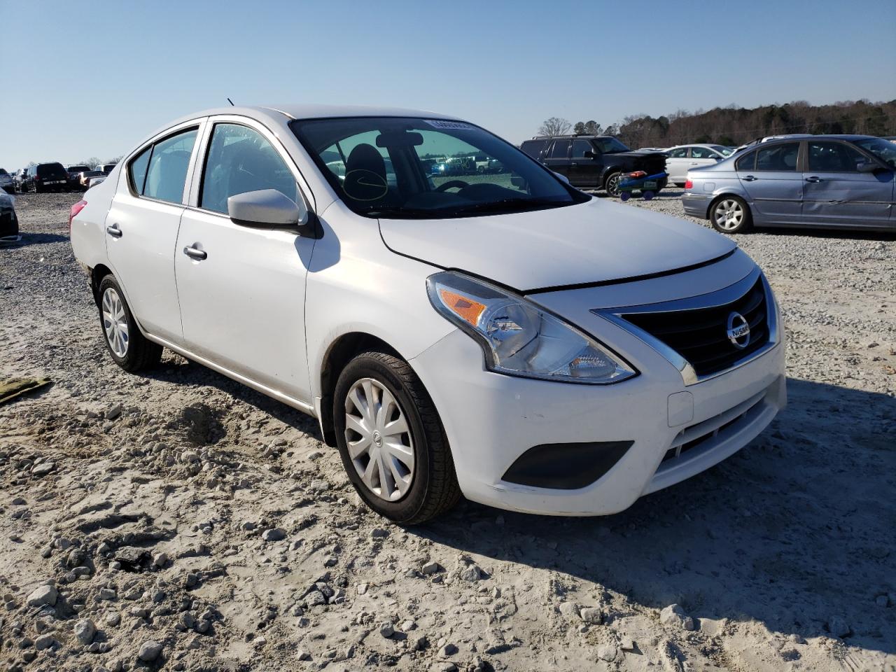 NISSAN VERSA S 2016 with VIN 3N1CN7AP6GL818321 - Photo from auction