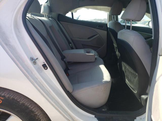 Photo 6 from auction – 2015 KIA OPTIMA LX with VIN KNAGM4A79F5557102