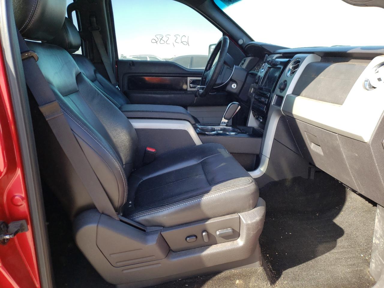 Photo 5 from auction – 2012 FORD F150 SUPER with VIN 1FTFW1EF0CFC95758