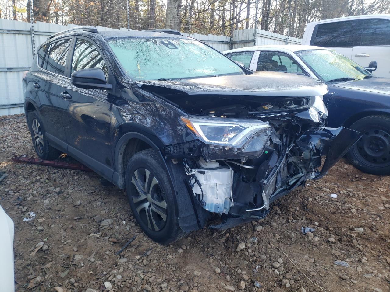 Photo 1 from auction – 2017 TOYOTA RAV4 LE with VIN JTMZFREV2HJ716936