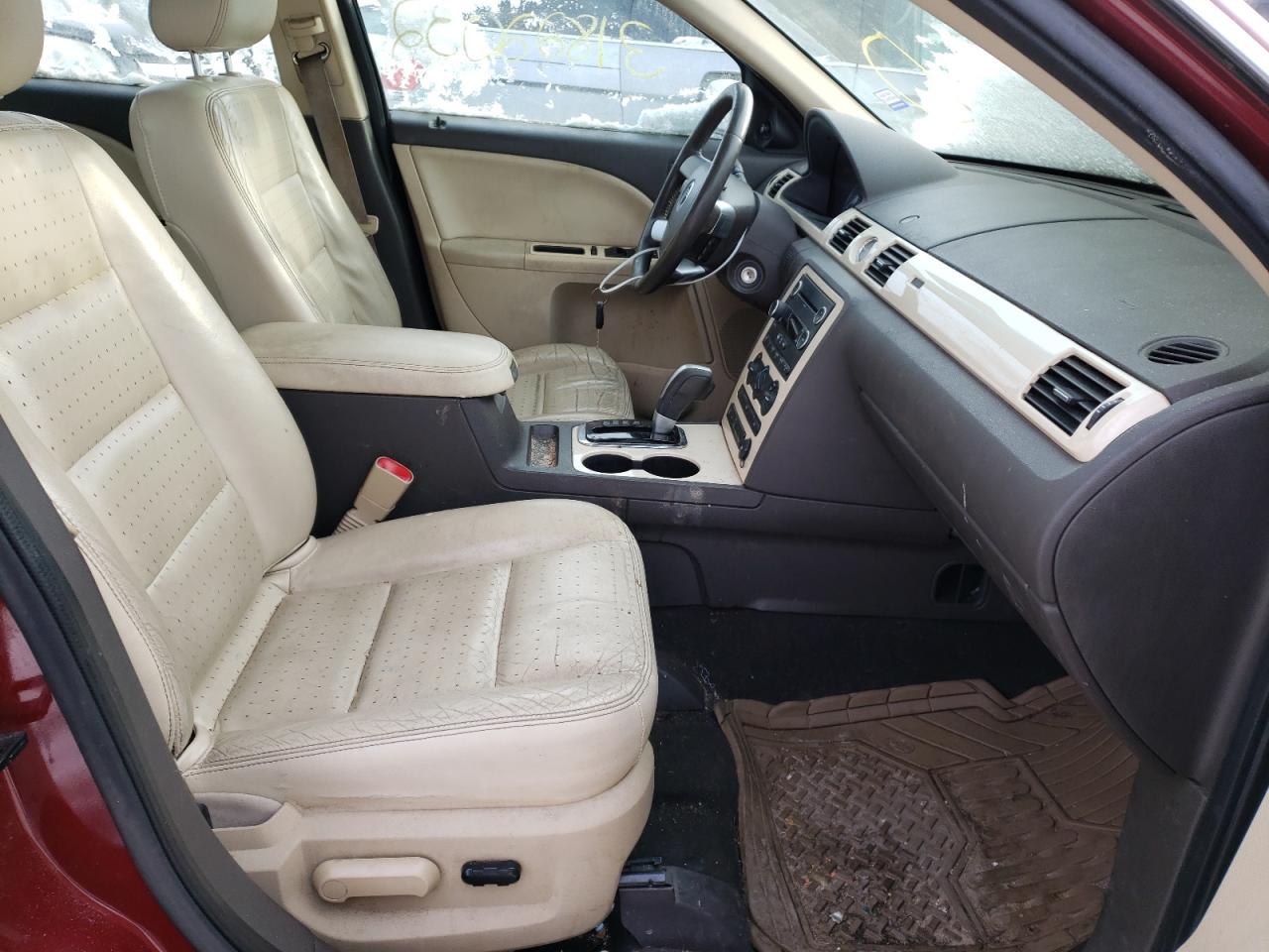 Photo 5 from auction – 2008 MERCURY SABLE LUXU with VIN 1MEHM40W18G621722