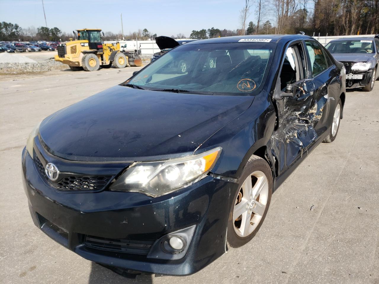Photo 2 from auction – 2012 TOYOTA CAMRY BASE with VIN 4T1BF1FK7CU527628
