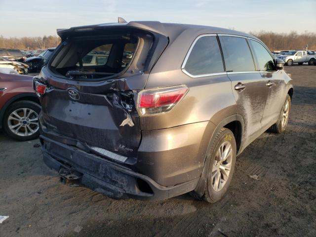 Photo 4 from auction – 2015 TOYOTA HIGHLANDER with VIN 5TDBKRFH5FS169666