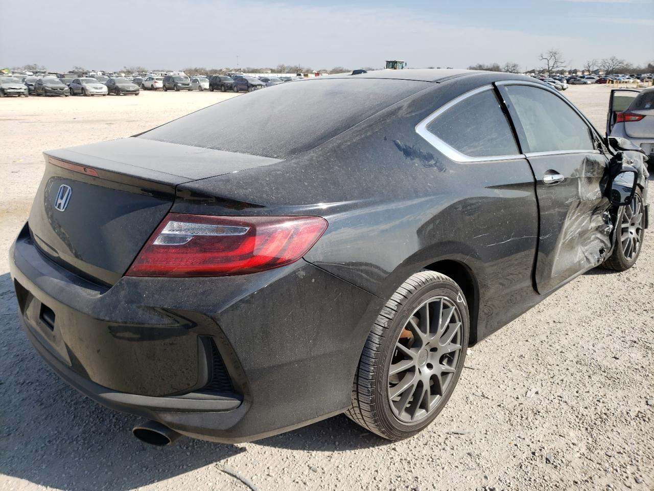 Photo 4 from auction – 2016 HONDA ACCORD EXL with VIN 1HGCT1B88GA012383