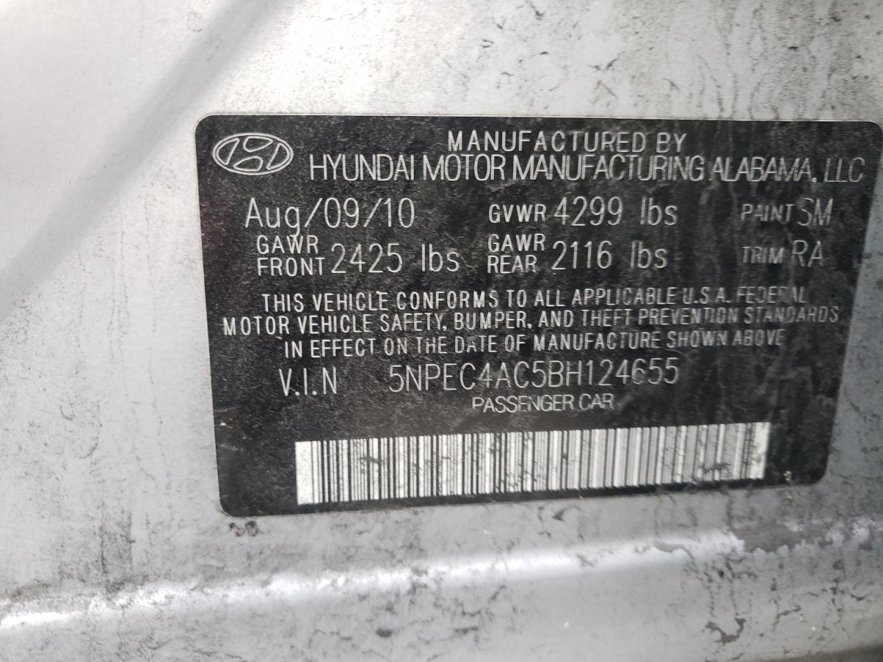 Photo 10 from auction – 2011 HYUNDAI SONATA SE with VIN 5NPEC4AC5BH124655