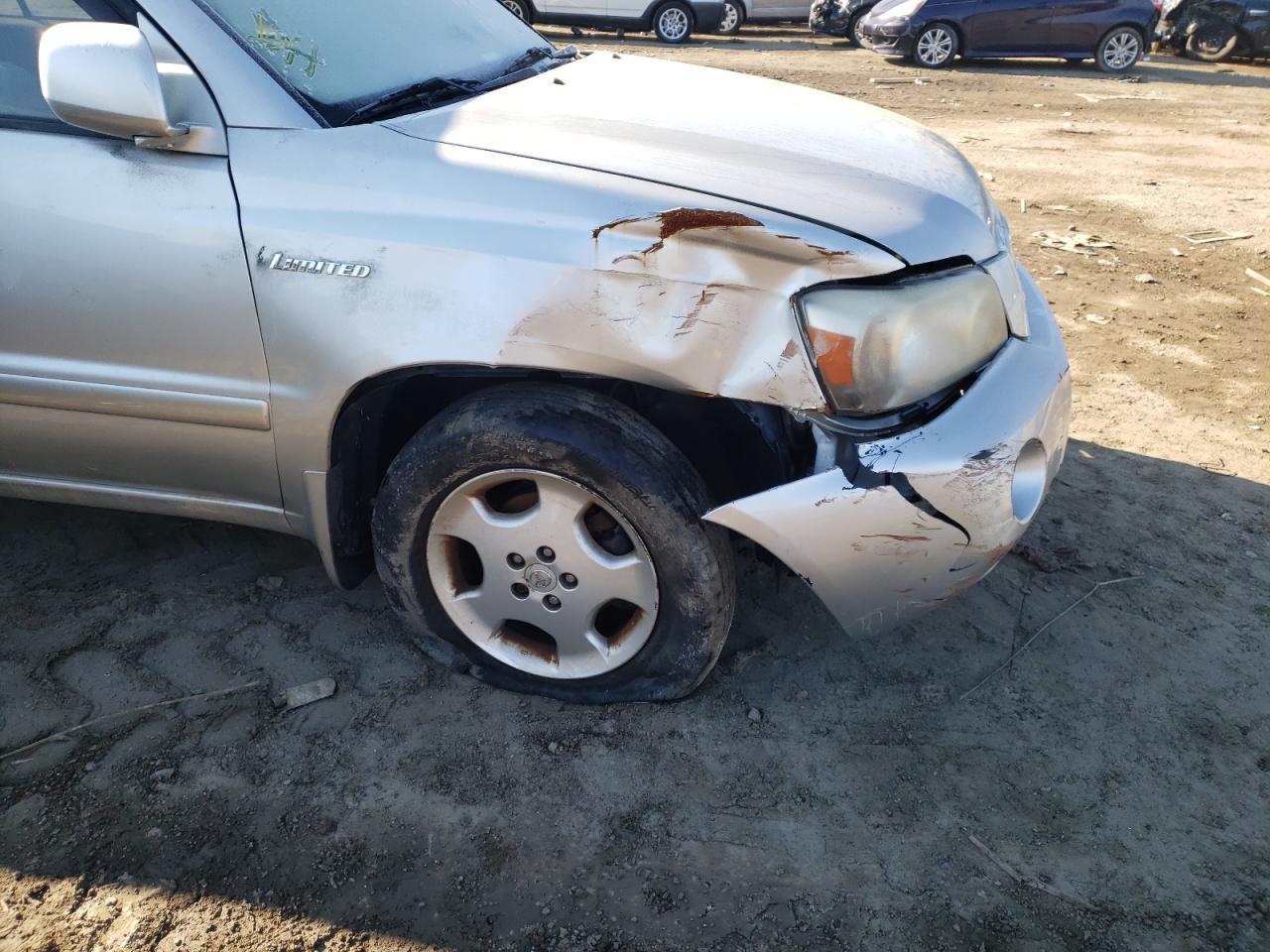 Photo 9 from auction – 2005 TOYOTA HIGHLANDER with VIN JTEEP21A650099270