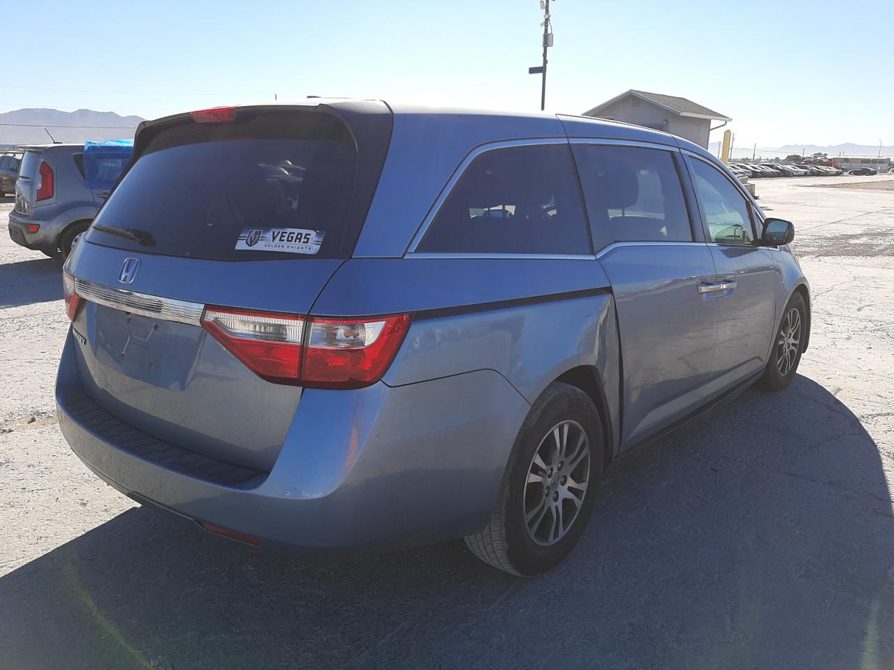 Photo 4 from auction – 2011 HONDA ODYSSEY EX with VIN 5FNRL5H61BB083740