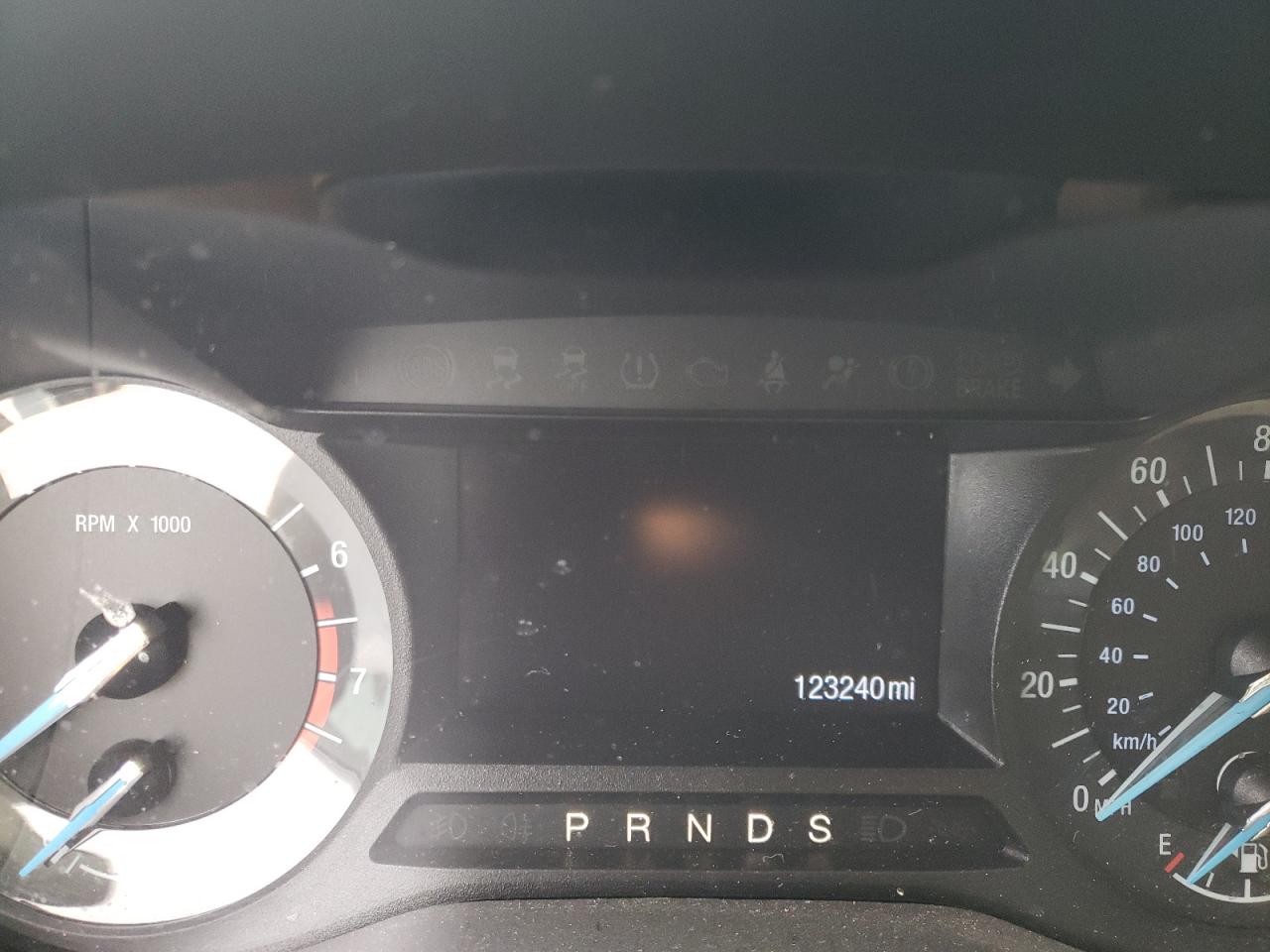Photo 8 from auction – 2014 FORD FUSION SE with VIN 3FA6P0H71ER149800