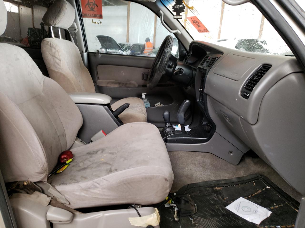 Photo 5 from auction – 2001 TOYOTA 4RUNNER SR with VIN JT3HN86RX10350458