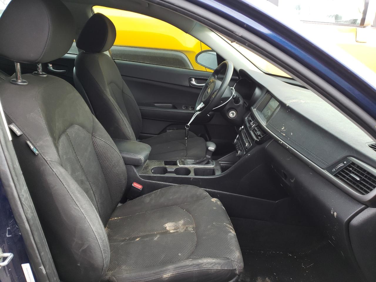 Photo 5 from auction – 2018 KIA OPTIMA LX with VIN 5XXGT4L33JG270164
