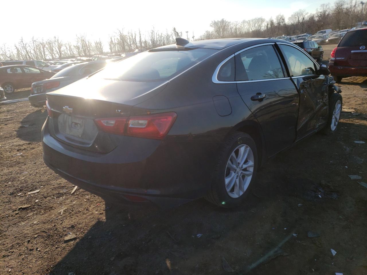 Photo 4 from auction – 2018 CHEVROLET MALIBU LT with VIN 1G1ZD5ST1JF178703