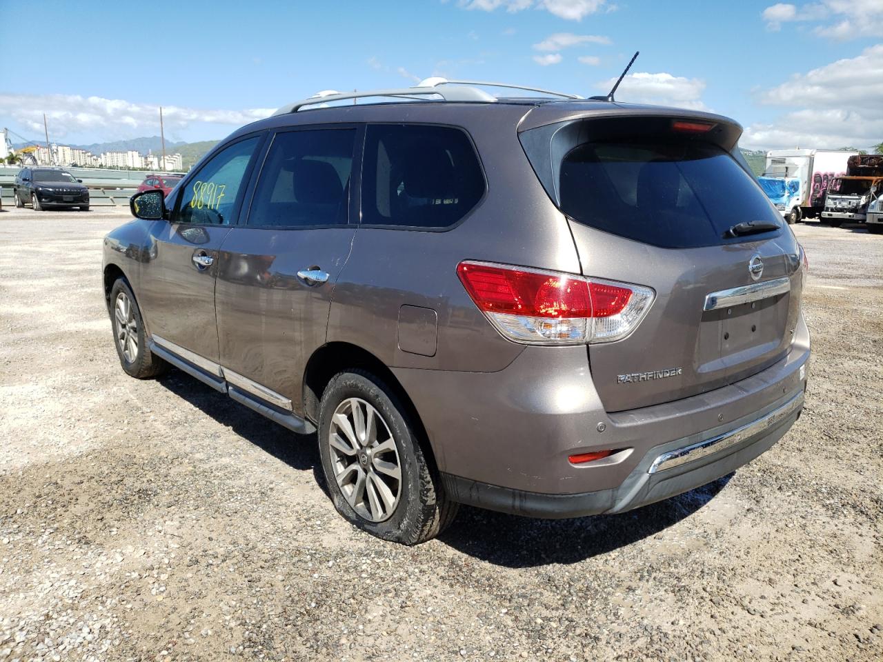 Photo 3 from auction – 2013 NISSAN PATHFINDER with VIN 5N1AR2MN0DC665055