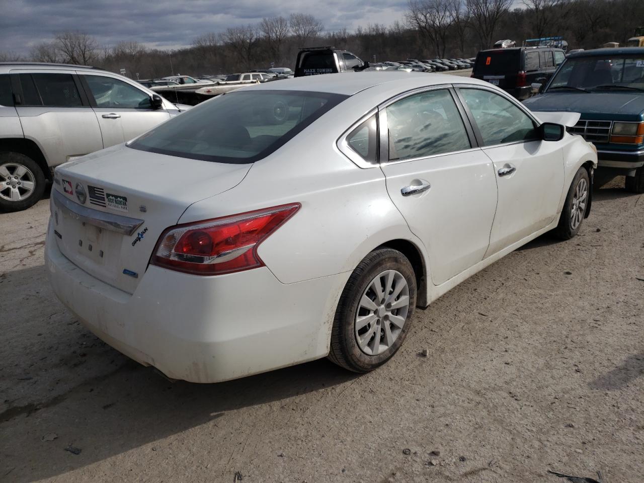 Photo 4 from auction – 2013 NISSAN ALTIMA 2.5 with VIN 1N4AL3AP9DC164012