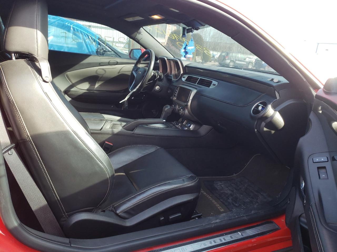 Photo 5 from auction – 2014 CHEVROLET CAMARO 2SS with VIN 2G1FK1EJ1E9142763