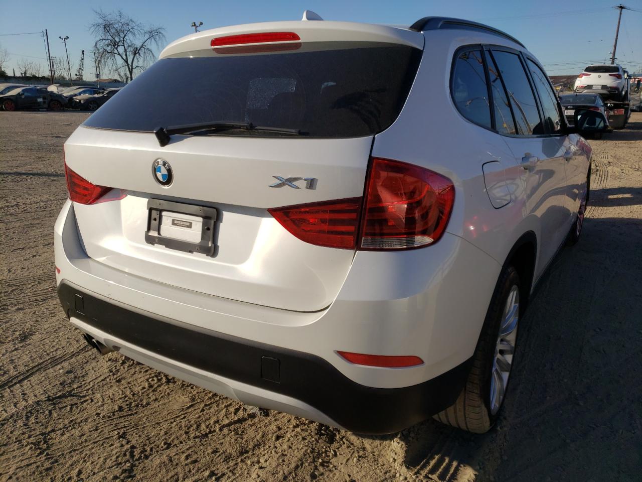 Photo 4 from auction – 2014 BMW X1 SDRIVE2 with VIN WBAVM1C5XEVW47469