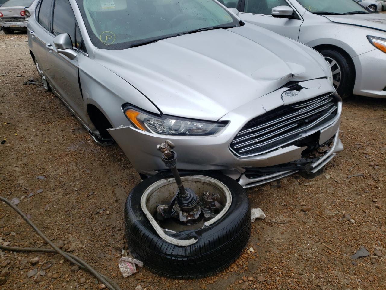 Photo 9 from auction – 2014 FORD FUSION SE with VIN 3FA6P0H71ER149800