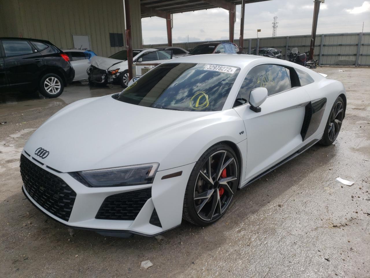 Photo 2 from auction – 2021 AUDI R8 with VIN WUABAAFX8M7901181