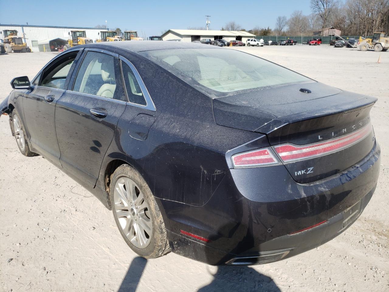 Photo 3 from auction – 2013 LINCOLN MKZ with VIN 3LN6L2G96DR802068