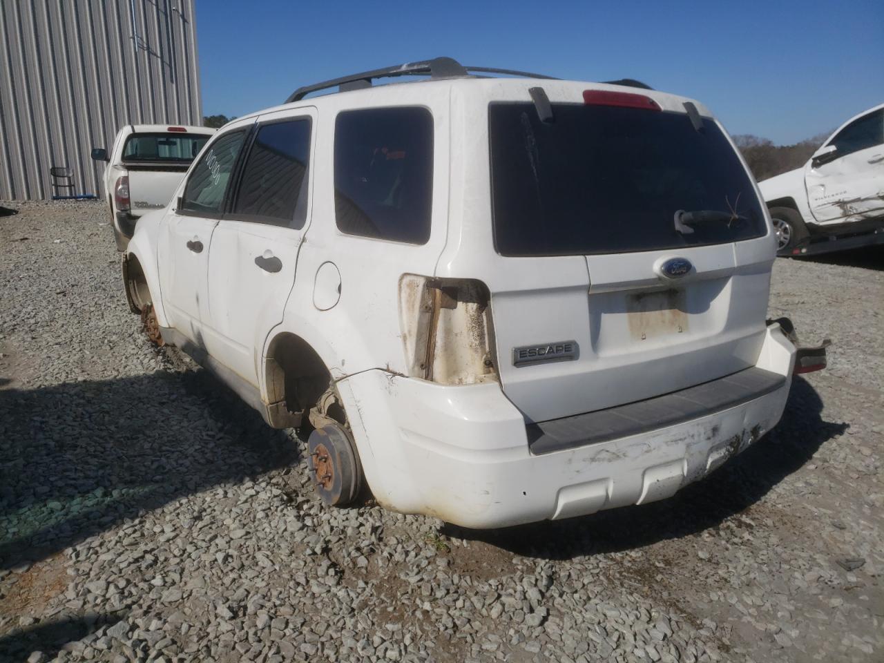 Photo 3 from auction – 2009 FORD ESCAPE XLS with VIN 1FMCU027X9KB31350