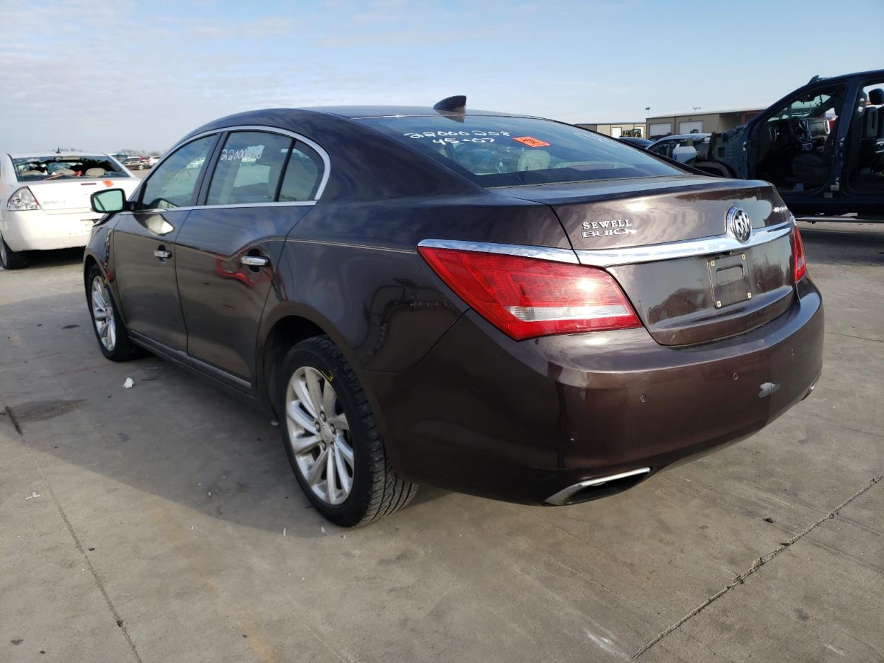 Photo 3 from auction – 2015 BUICK LACROSSE with VIN 1G4GB5G36FF150413