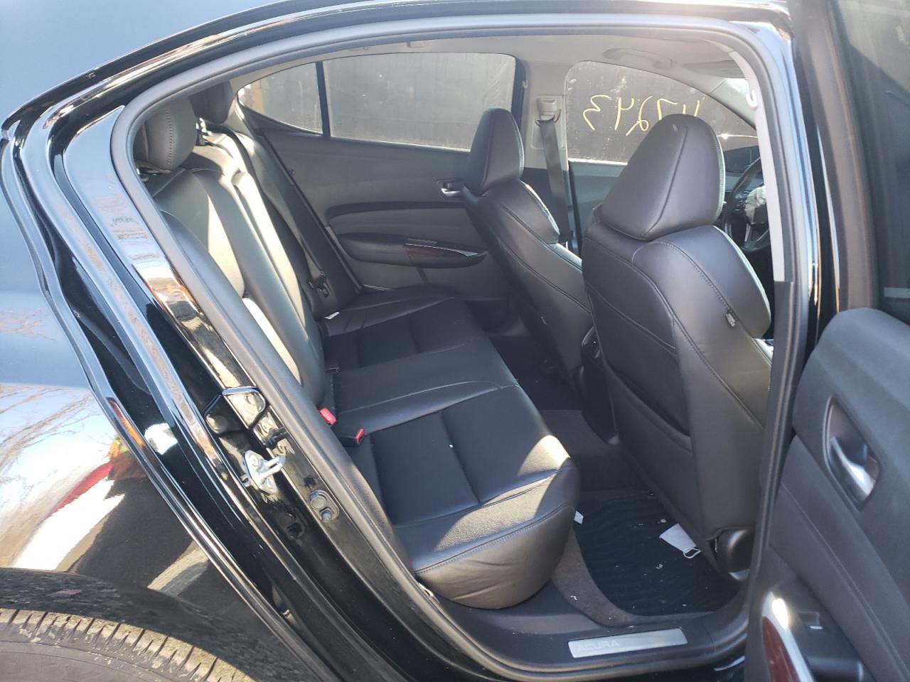 Photo 6 from auction – 2015 ACURA TLX with VIN 19UUB1F30FA006341