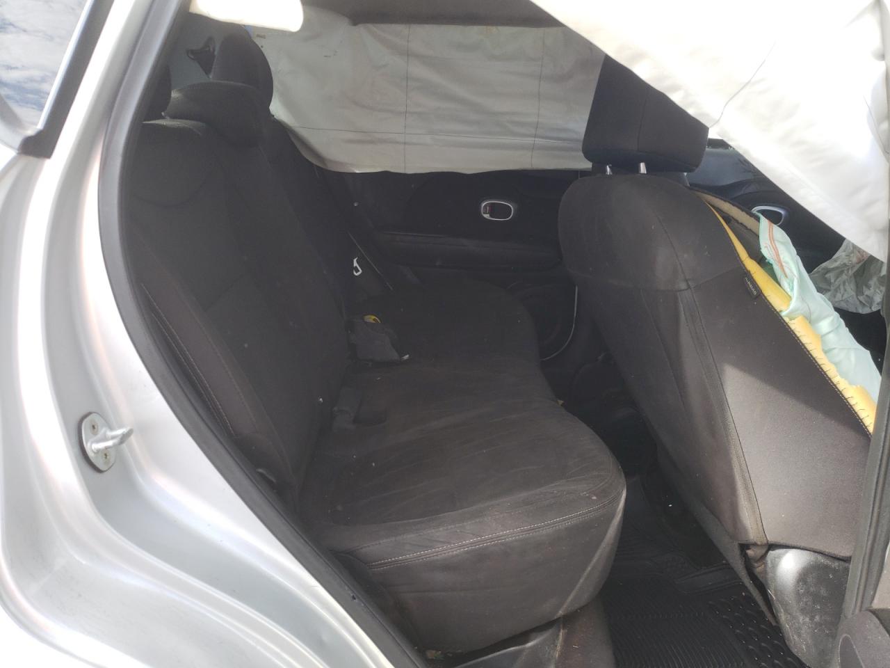 Photo 6 from auction – 2018 KIA SOUL with VIN KNDJN2A27J7518262