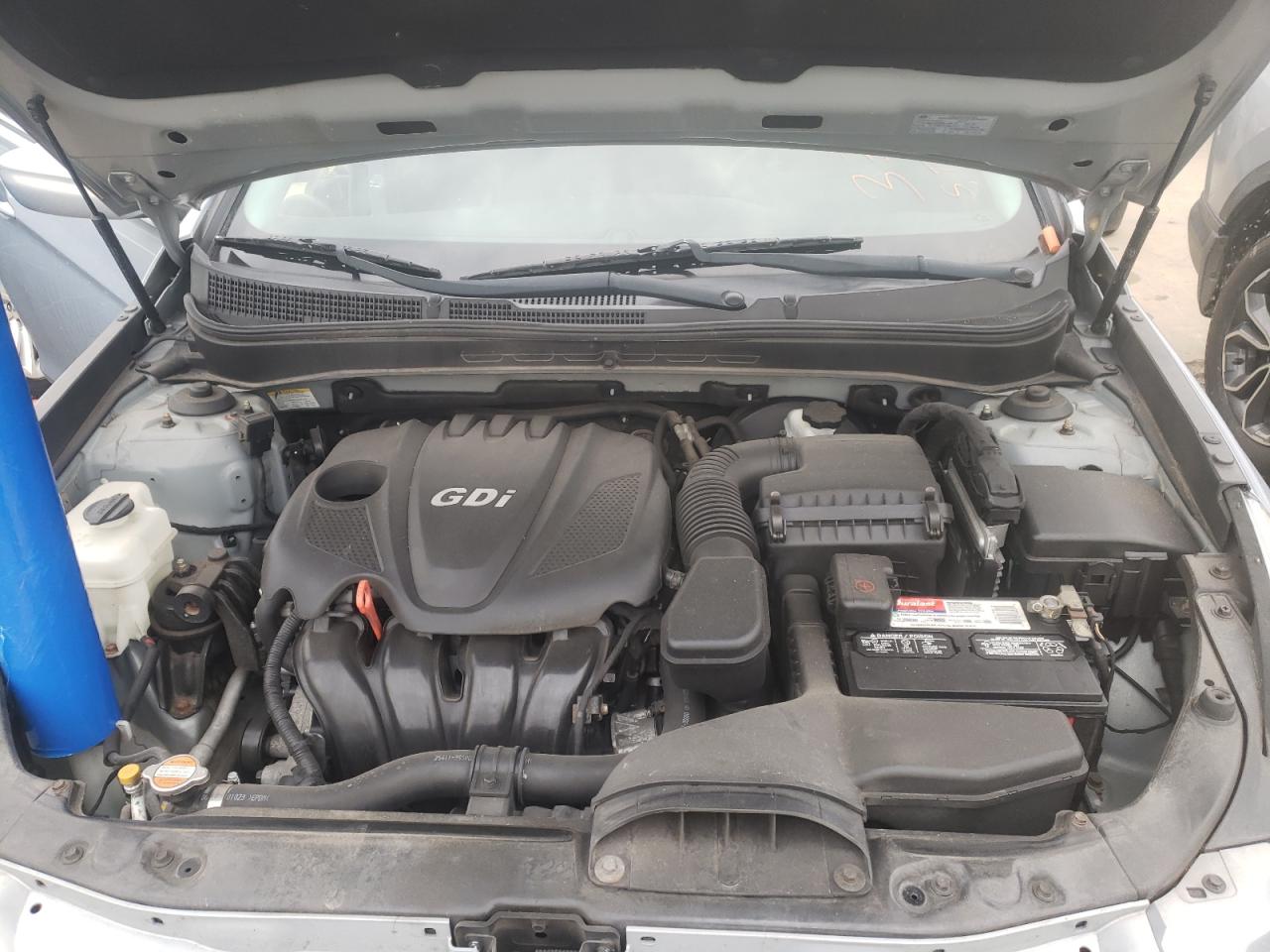 Photo 7 from auction – 2011 HYUNDAI SONATA GLS with VIN 5NPEB4AC1BH217482
