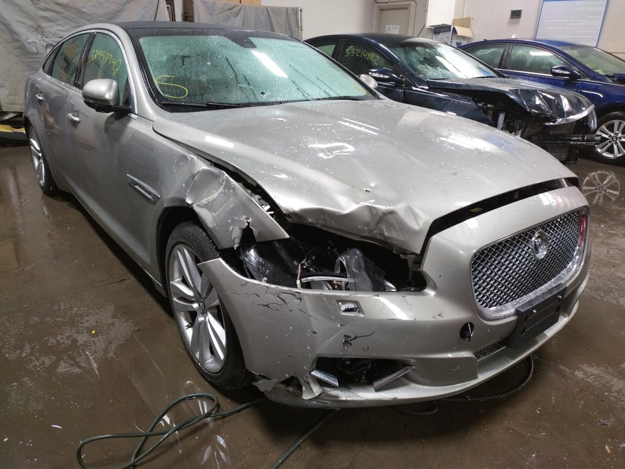 JAGUAR XJL 2011 with VIN SAJWA2GB2BLV07687 - Photo from auction