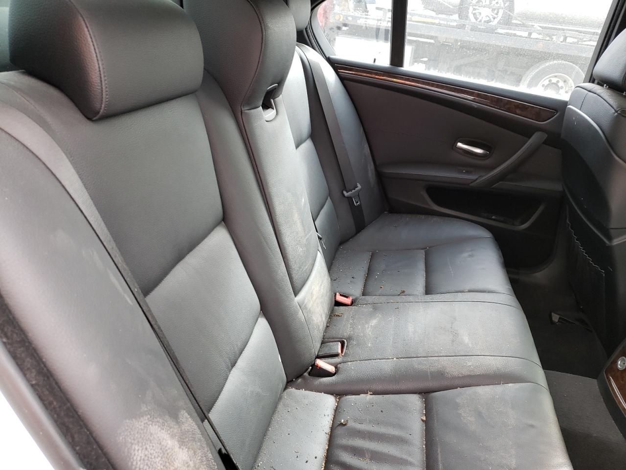 Photo 6 from auction – 2010 BMW 535 I with VIN WBANW1C55AC167193