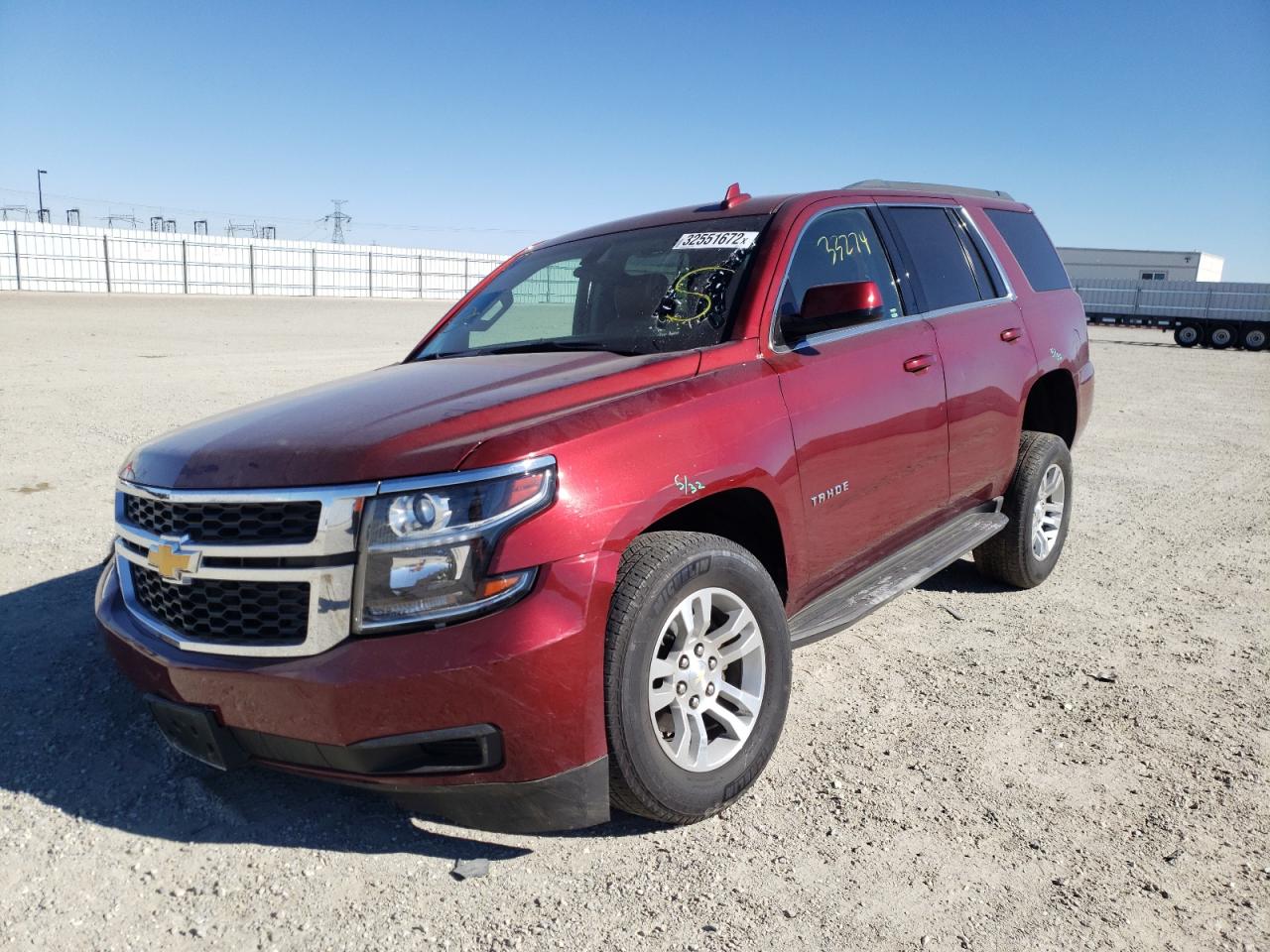 Photo 2 from auction – 2017 CHEVROLET TAHOE C150 with VIN 1GNSCAKC7HR392437