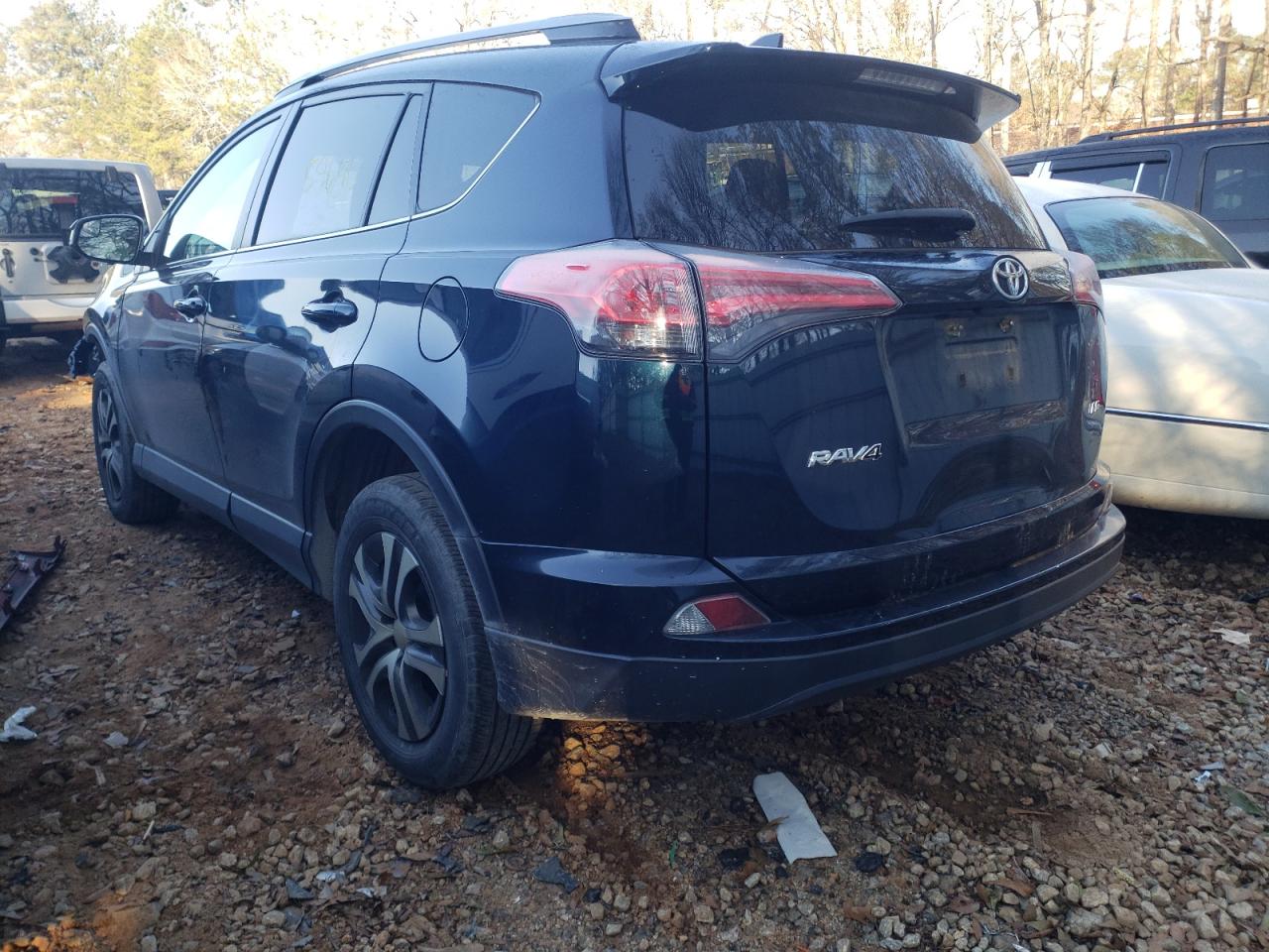 Photo 3 from auction – 2017 TOYOTA RAV4 LE with VIN JTMZFREV2HJ716936