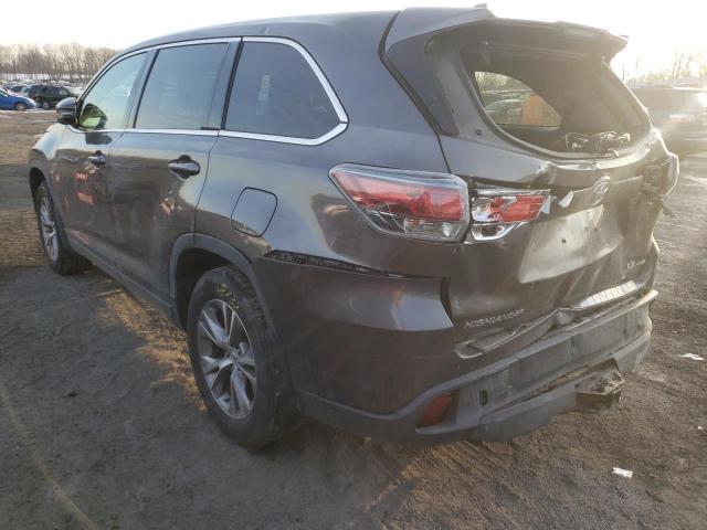Photo 3 from auction – 2015 TOYOTA HIGHLANDER with VIN 5TDBKRFH5FS169666