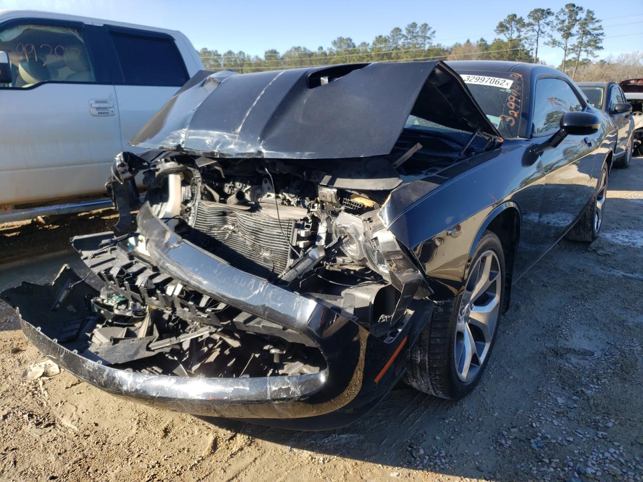 Photo 2 from auction – 2016 DODGE CHALLENGER with VIN 2C3CDZAG4GH148230