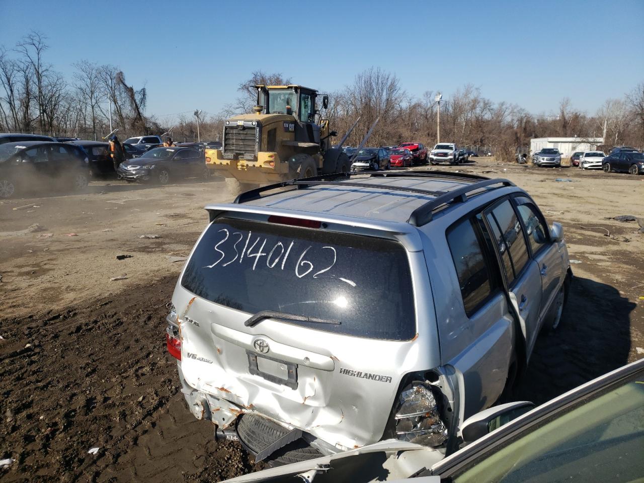 Photo 4 from auction – 2005 TOYOTA HIGHLANDER with VIN JTEEP21A650099270