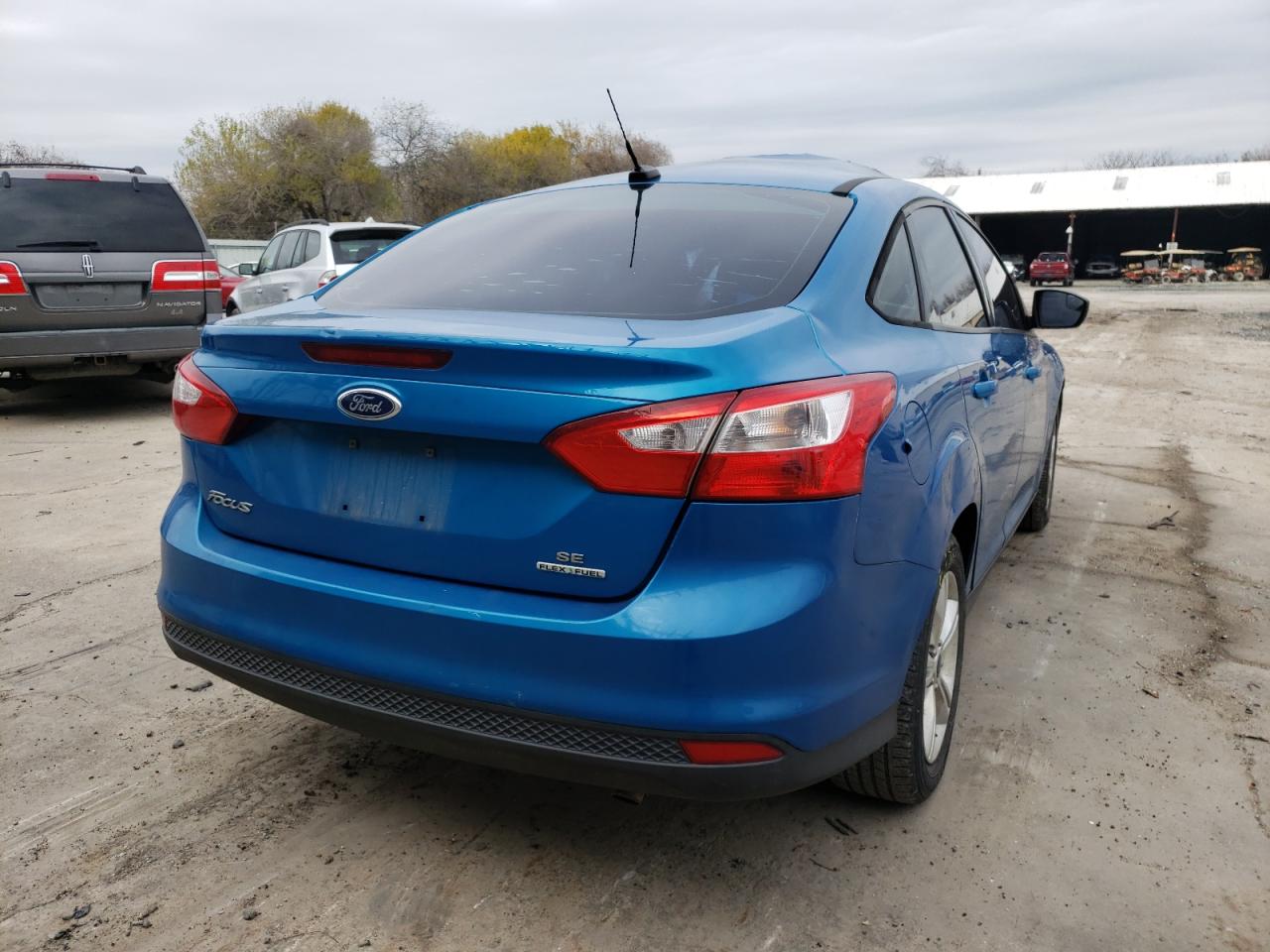 Photo 4 from auction – 2013 FORD FOCUS SE with VIN 1FADP3F23DL351826